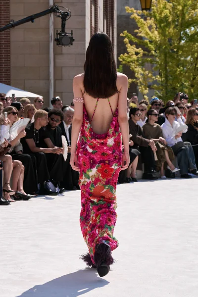 Look 170
